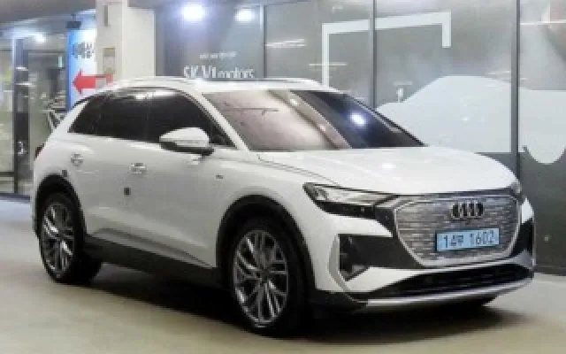 중고차시세표 Q4 e-트론 45 프리미엄 매물 사진 13 - 2025/05 28,387km